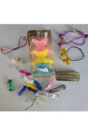 Hair Accessories Lot Vintage Costume Jewelry